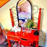 Хостел Central Suites