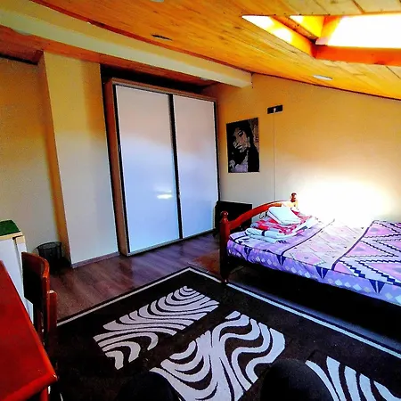 Central Suites Warna